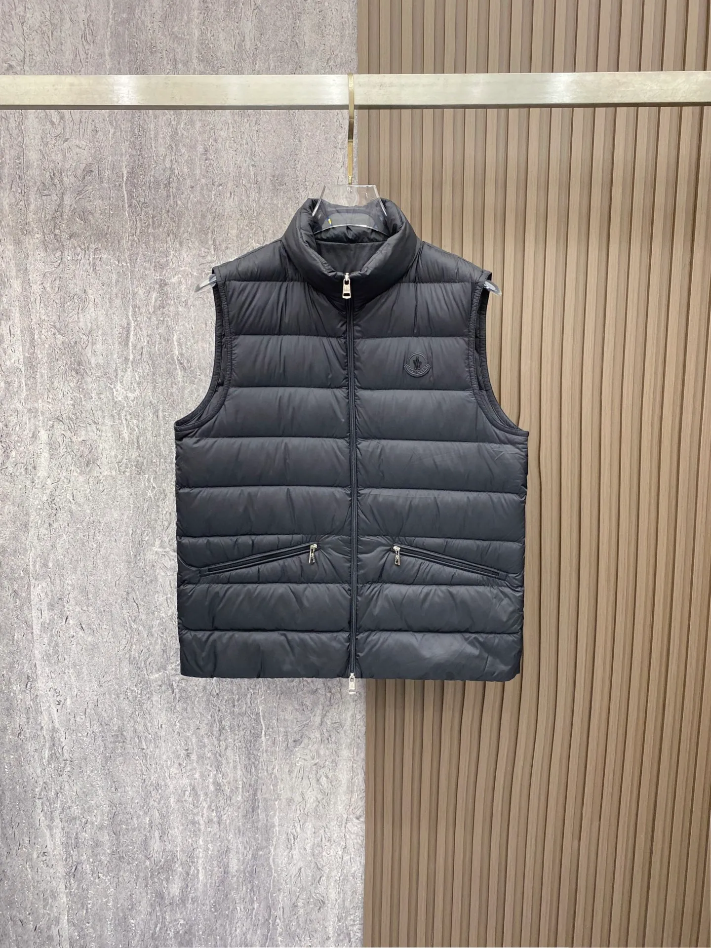 🌟49 Moncler 2026 ，Cream White/ / Same Style。 ，Lightweight ； Classic ， 。 ， 、 、 ， ， Versatile Sizes：M-3XL